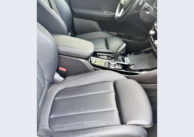 BMW X3 2021 — լուսանկար 7