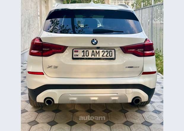 BMW X3 2021 — լուսանկար 2
