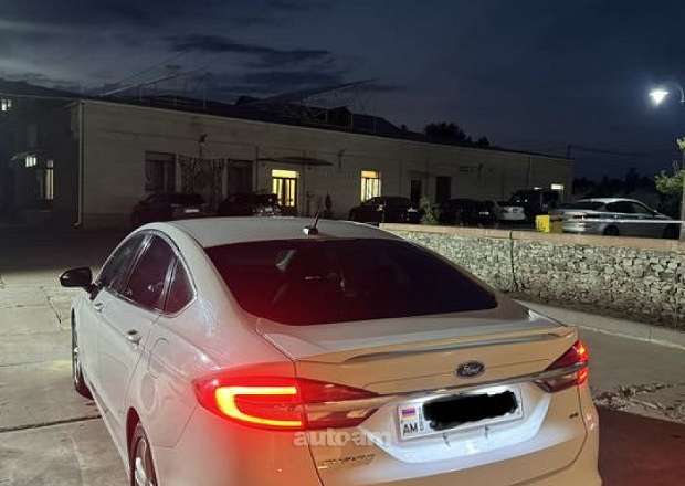 Ford Fusion 2017 — լուսանկար 2
