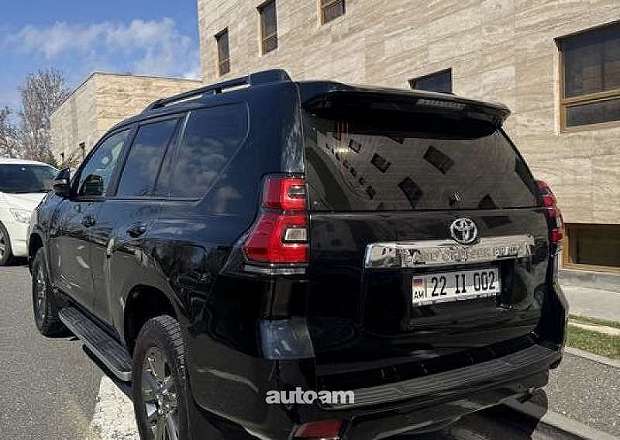 Toyota Land Cruiser Prado