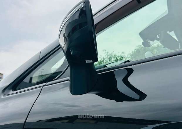 Nissan Note 2019 — լուսանկար 12