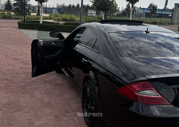 Mercedes-Benz CLS 500