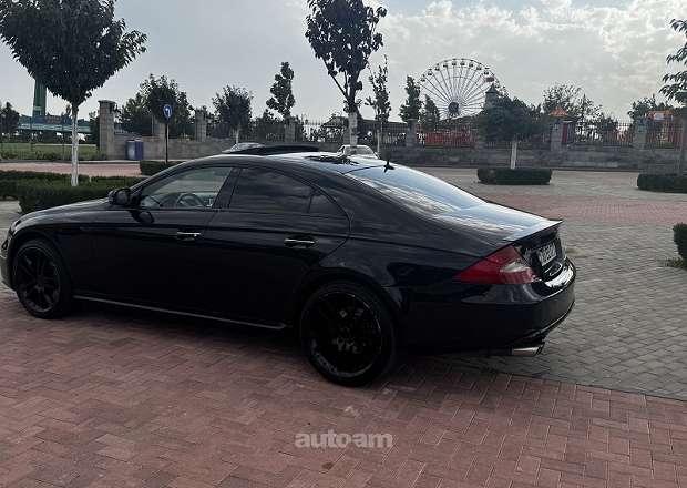 Mercedes-Benz CLS 500