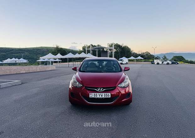 Hyundai Elantra 2011 — լուսանկար 7