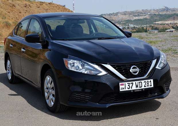 Nissan Sentra 2019 — photo 1