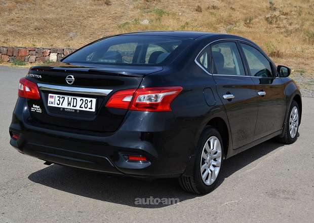 Nissan Sentra 2019 — photo 15