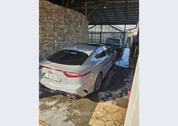 Kia Stinger 2018 — լուսանկար 7