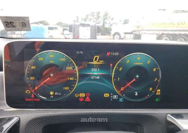 Mercedes-Benz A 220