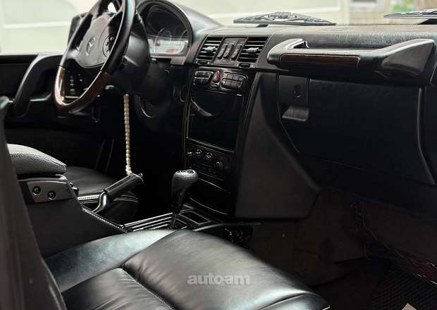 Mercedes-Benz G 500 2004 — photo 13