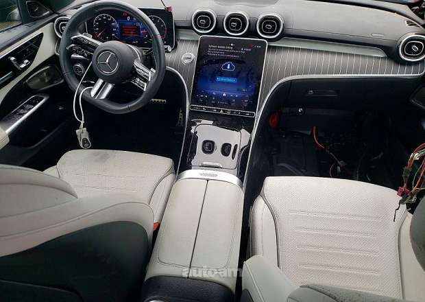 Mercedes-Benz C 300