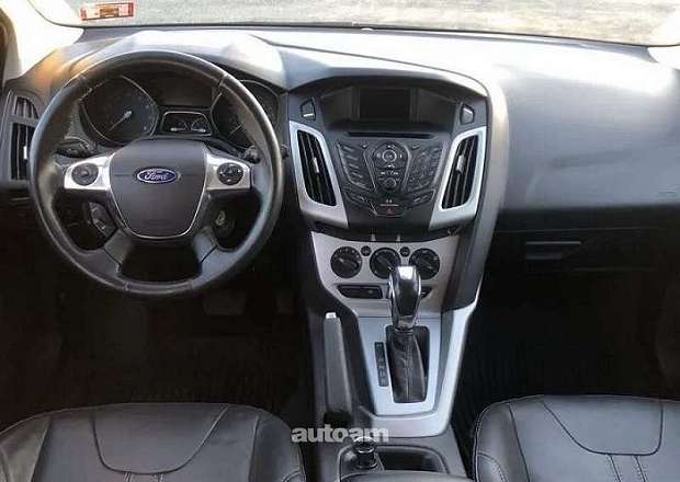 Ford Focus 2014 — լուսանկար 7
