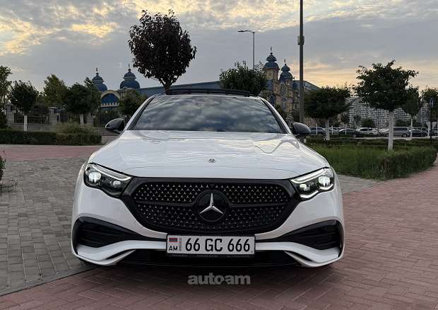 Mercedes-Benz E 300 2024 — լուսանկար 1