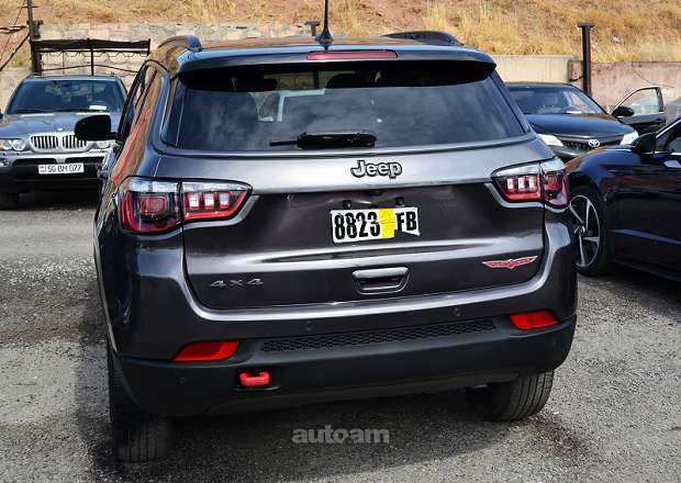 Jeep Compass 2020 — լուսանկար 14