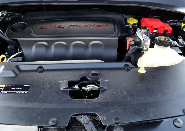 Jeep Compass 2020 — լուսանկար 12