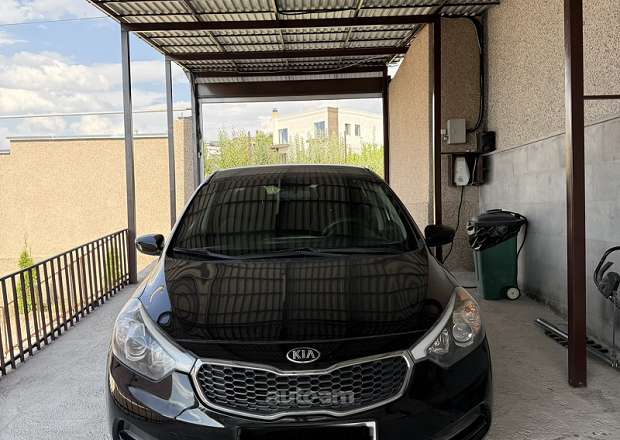 Kia Forte 2014 — լուսանկար 1