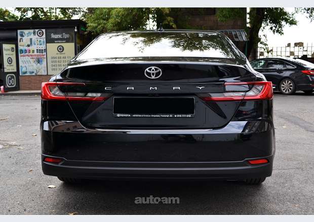 Toyota Camry 2025 — լուսանկար 7