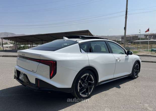 Kia K4 2025 — լուսանկար 4