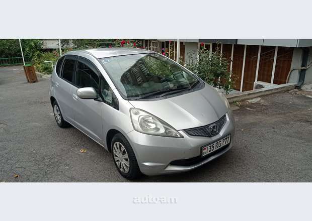 Honda Fit 2008 — լուսանկար 1