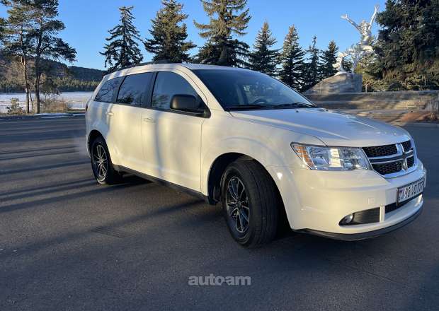 Dodge Journey 2018 — լուսանկար 2