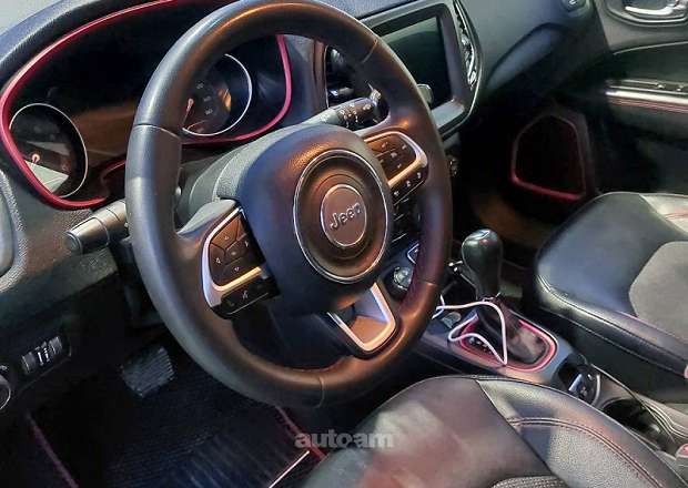 Jeep Compass 2020 — լուսանկար 12