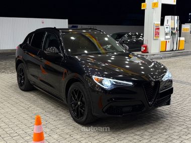 Alfa Romeo Stelvio  2021 