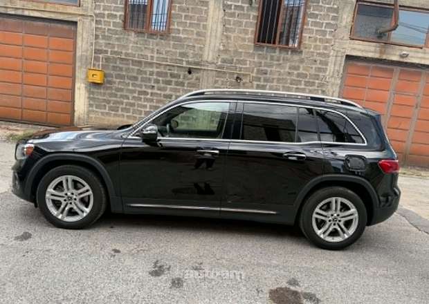 Mercedes-Benz GLB 250