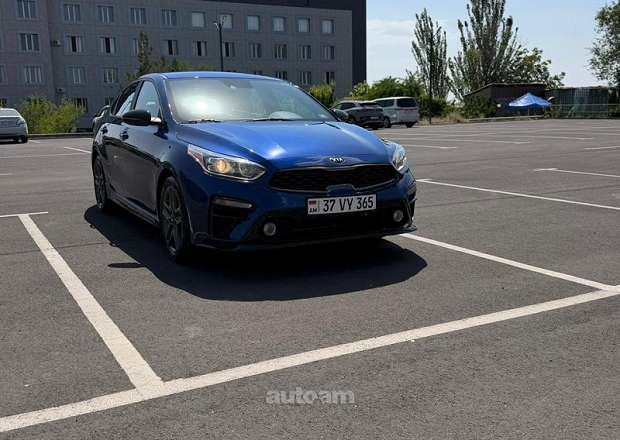 Kia Forte 2021 — photo 12