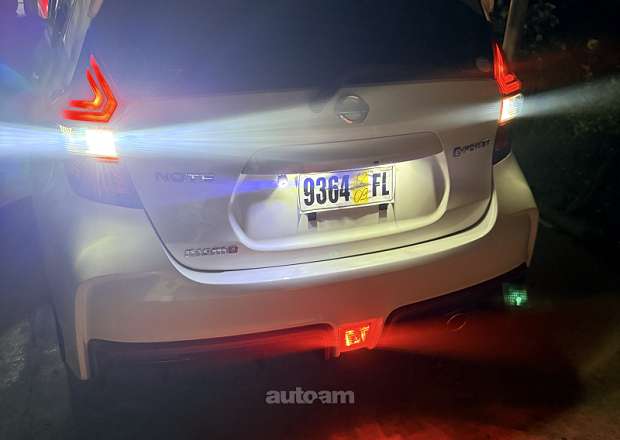 Nissan Note 2017 — լուսանկար 13