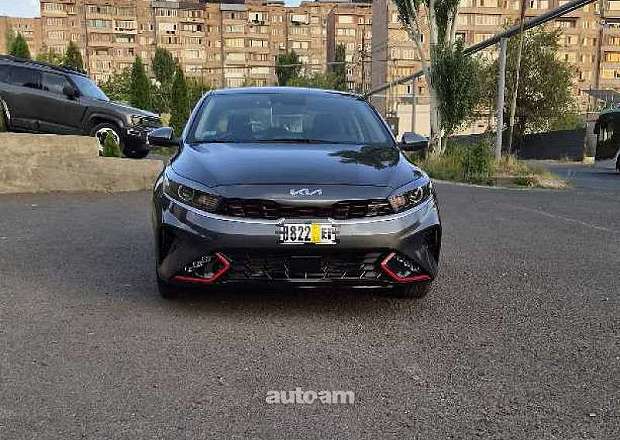 Kia Forte 2022 — լուսանկար 1