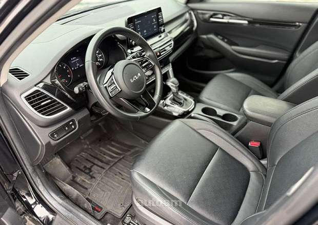 Kia Seltos 2021 — լուսանկար 9