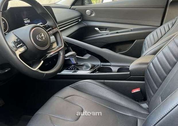 Hyundai Elantra 2023 — լուսանկար 3