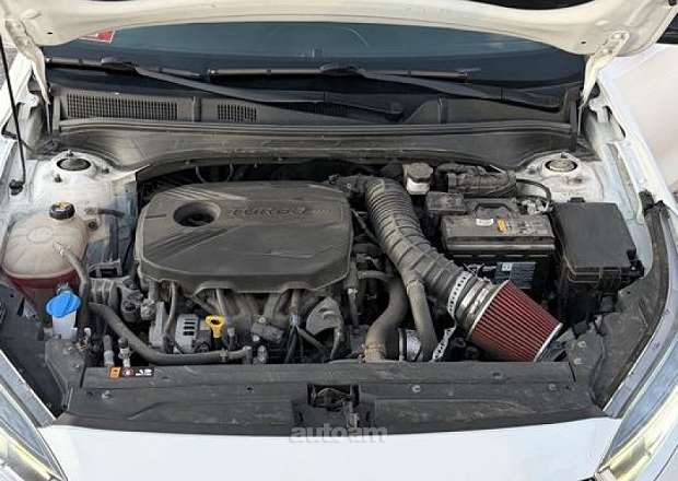 Kia Forte 2022 — լուսանկար 11