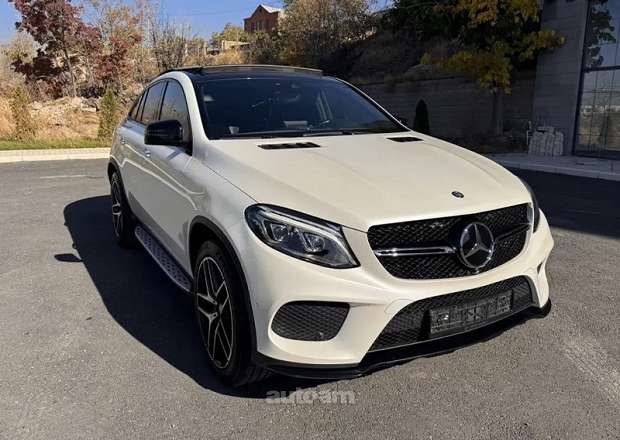 Mercedes-Benz GLE 400 2016 — photo 2