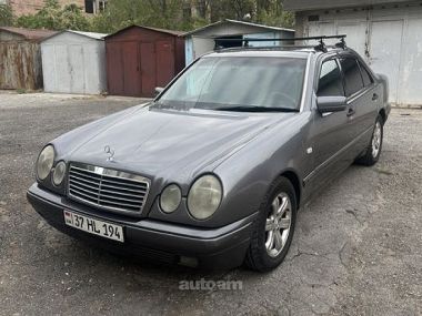 Mercedes-Benz E 230  1996 