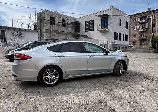 Ford Fusion 2018 — фото 4