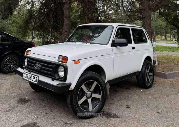 VAZ (Lada) 2121 NIVA (4x4) 2008 — լուսանկար 7