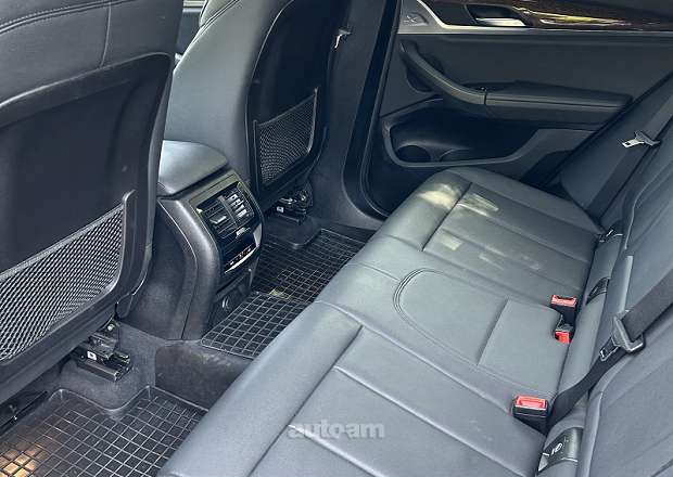 BMW X3 2019 — լուսանկար 15