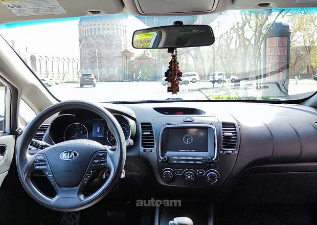 Kia Forte 2016 — լուսանկար 8