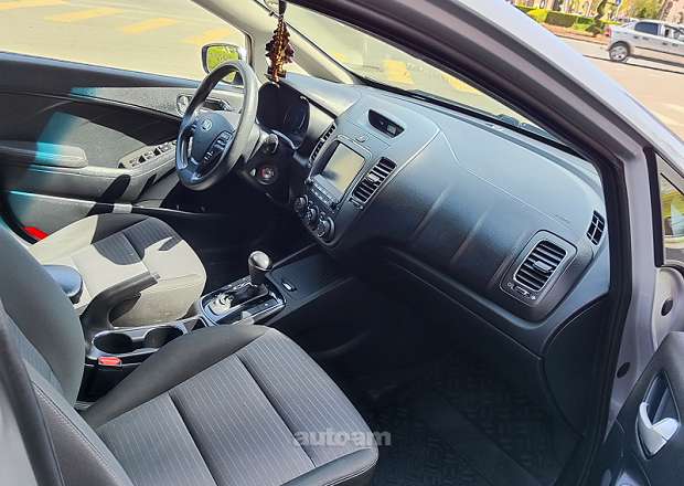 Kia Forte 2016 — լուսանկար 9