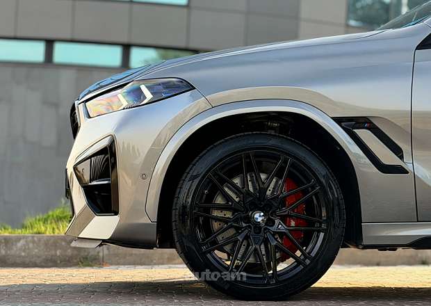 BMW X6 M 2022 — լուսանկար 15