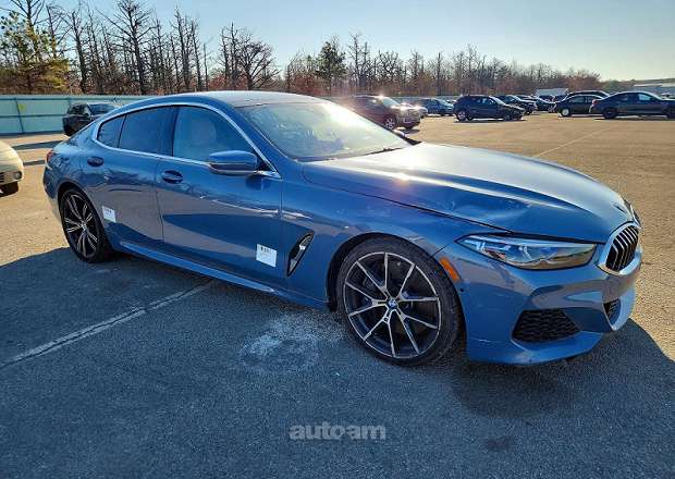 BMW 840