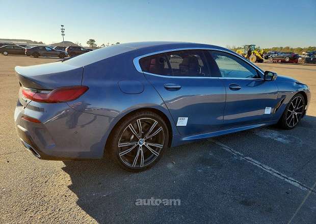 BMW 840