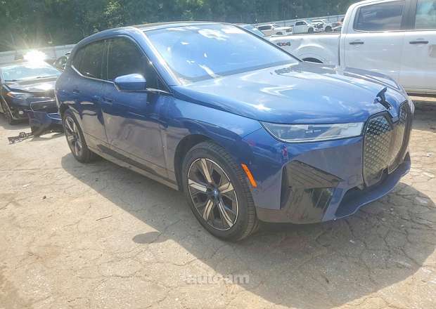 BMW iX