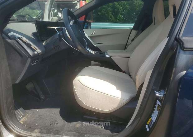 BMW iX
