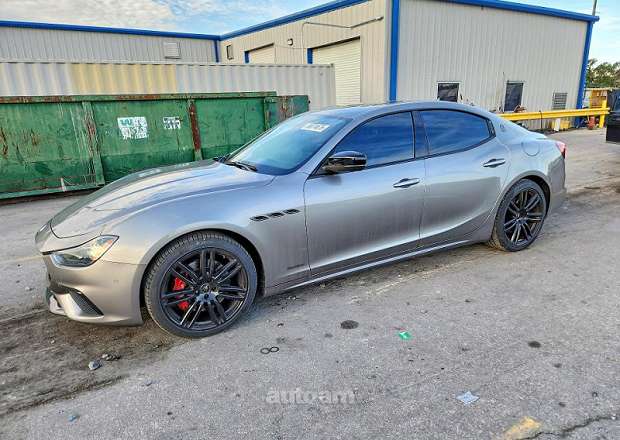 Maserati Ghibli