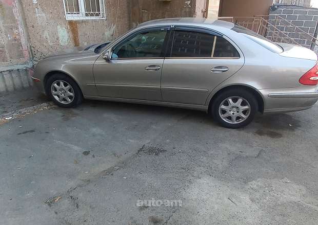 Mercedes-Benz E 320 2004 — photo 7