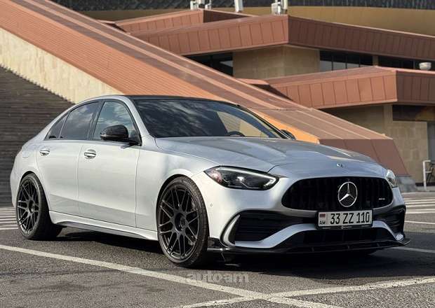 Mercedes-Benz C 300