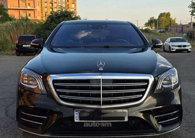 Mercedes-Benz S 450