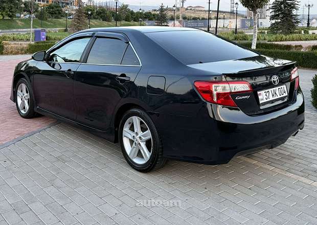 Toyota Camry 2012 — լուսանկար 4