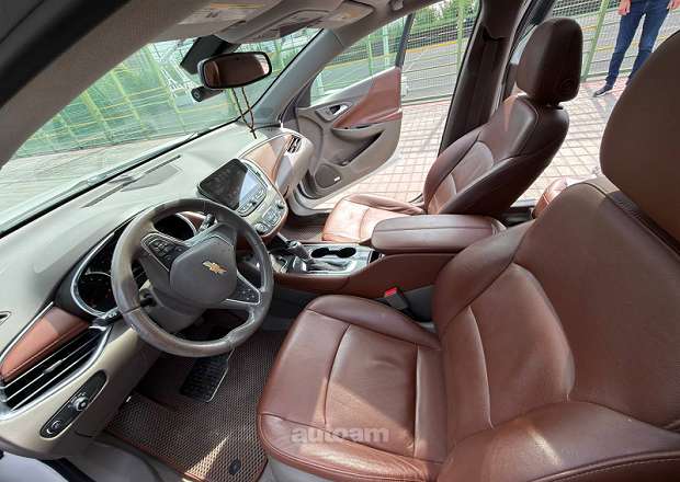 Chevrolet Malibu 2018 — լուսանկար 11